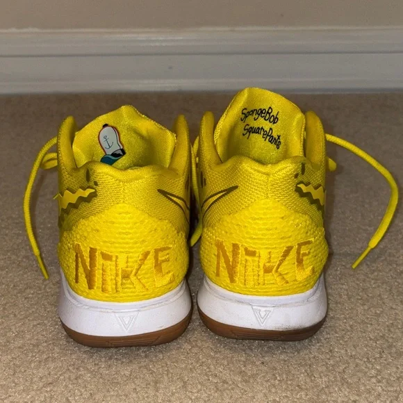 Kyrie SpongeBob sneakers - Picture 3 of 8